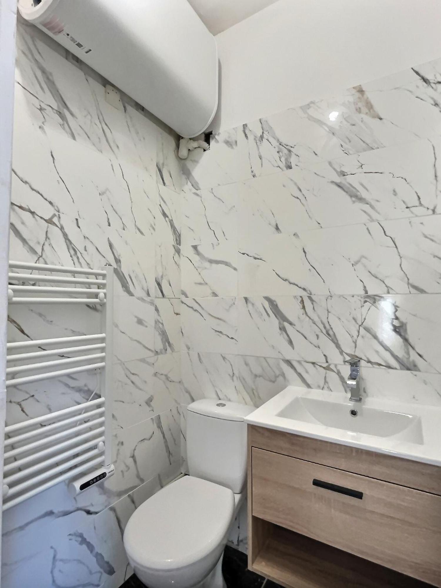 Appartement De Charme Avec Balcon Au Pied Des Commerces Beziers Ngoại thất bức ảnh